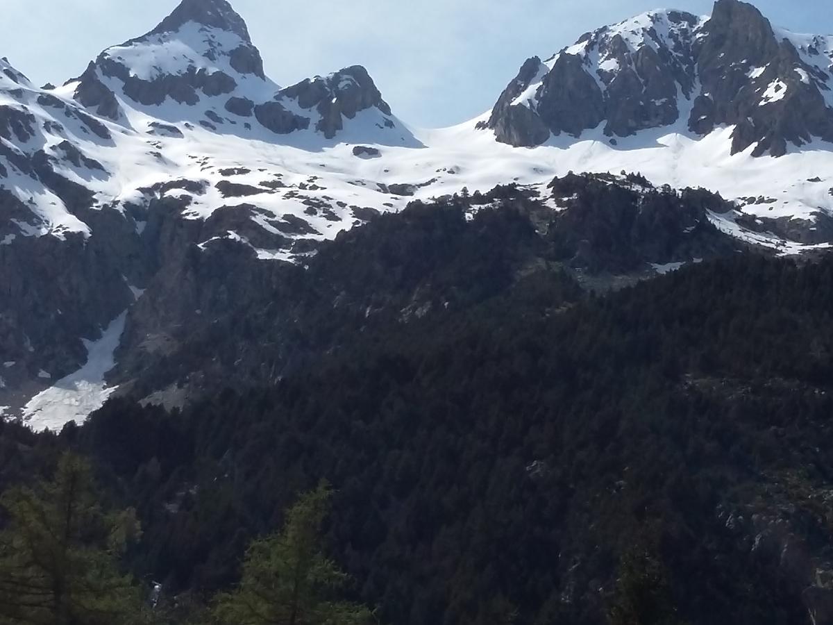 Hospederia Prepirineo Hotel Undues-Pintano Luaran gambar